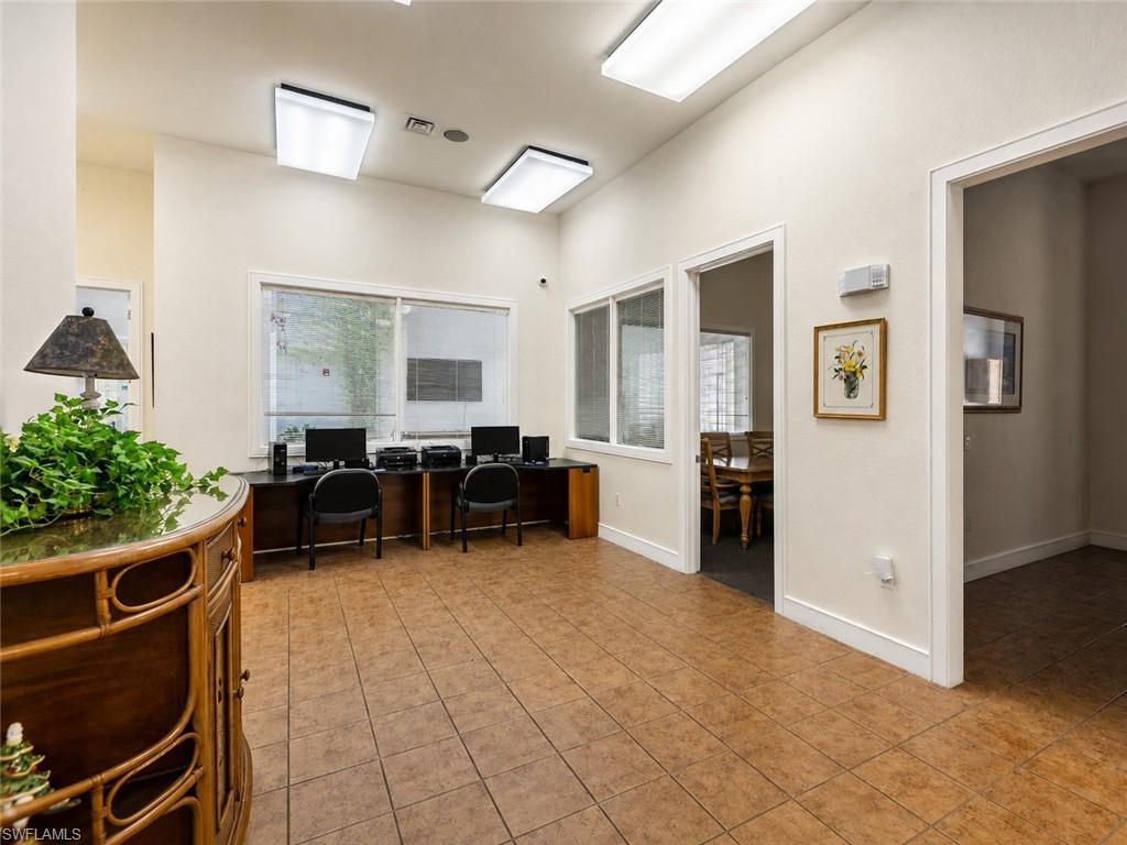 KEY ROYAL CONDOMINIUMS - Residential