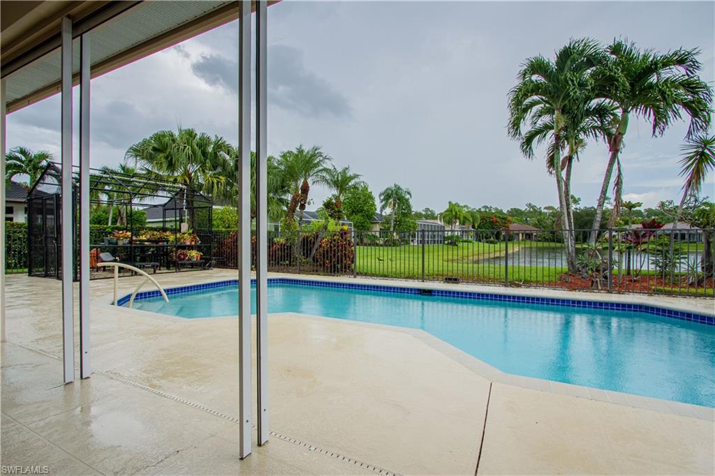 WILSHIRE LAKES - Residential