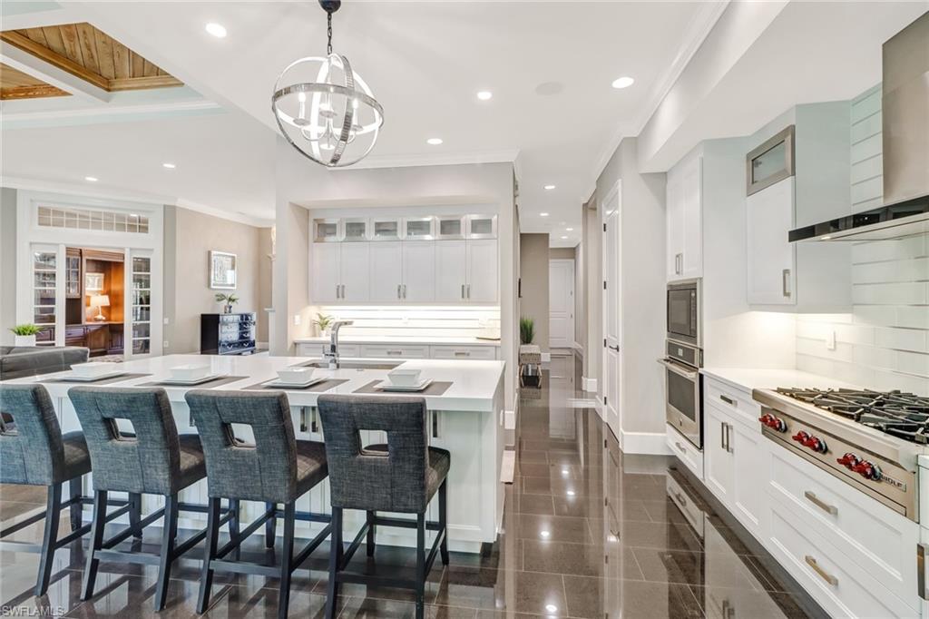PARK SHORE - Residential