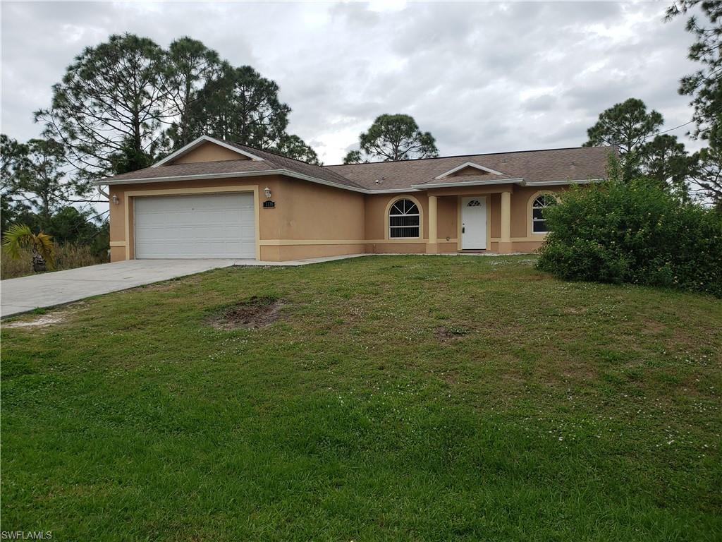 Great location. Very nice updated home !  3 bedroom 2 bath. Granite countertops. Granite in bathroom vanities. 2 car garage with auto garage door opener. Tile floors throughout and brand new carpet in bedrooms !
Very easy to show !