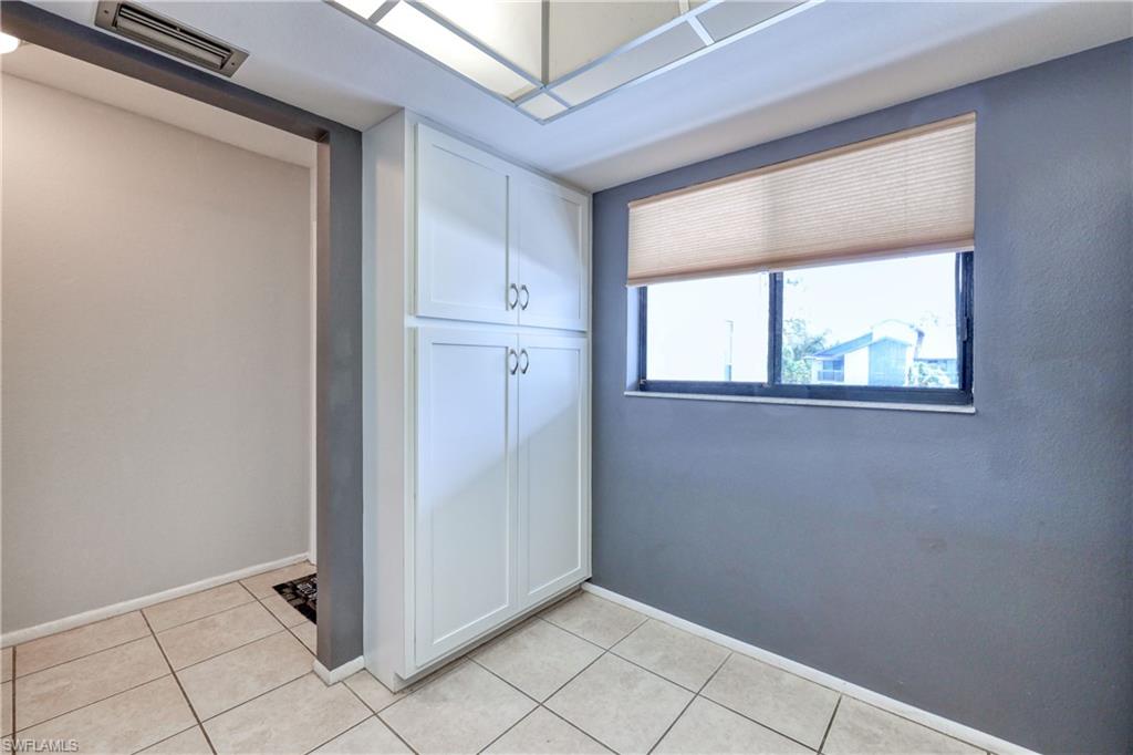 NEWPORT GLEN - Residential Lease