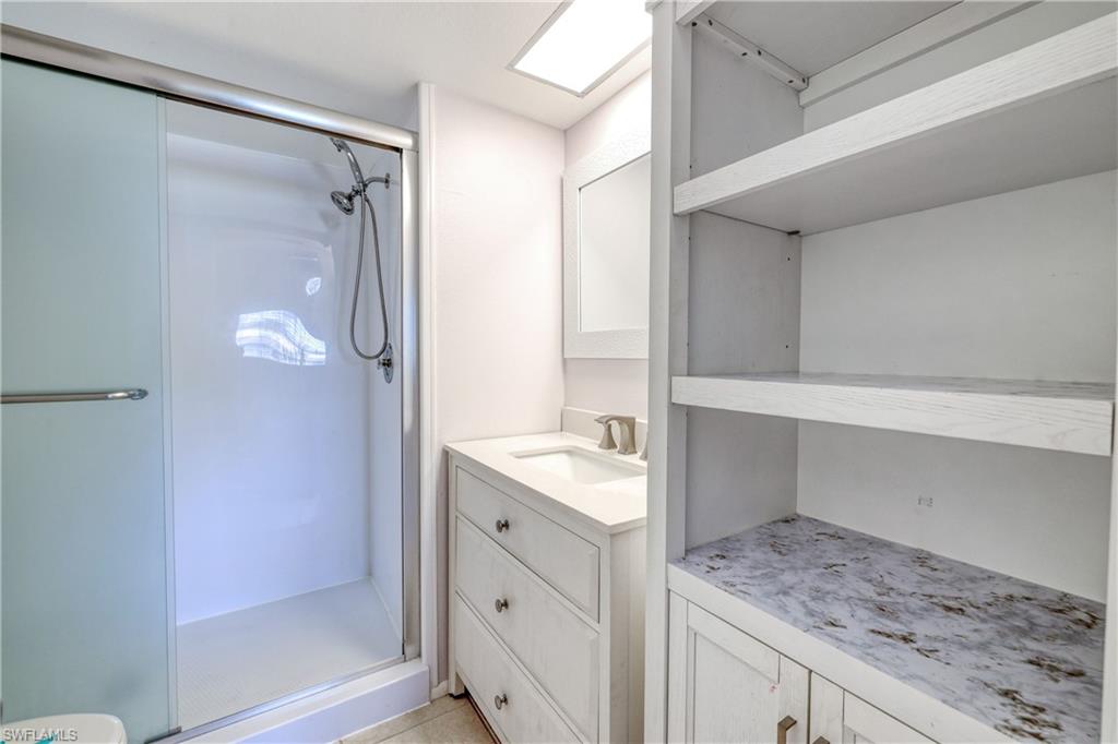 NEWPORT GLEN - Residential Lease