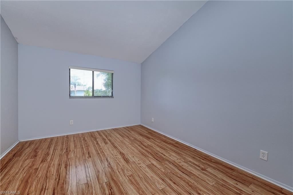 NEWPORT GLEN - Residential Lease