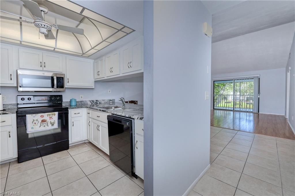 NEWPORT GLEN - Residential Lease