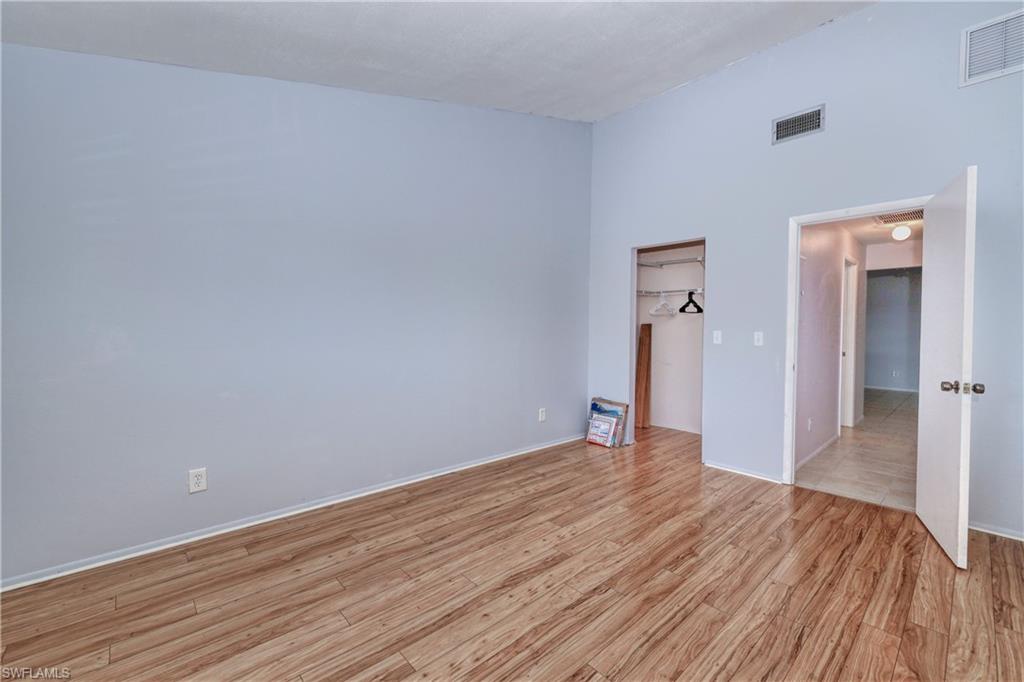 NEWPORT GLEN - Residential Lease