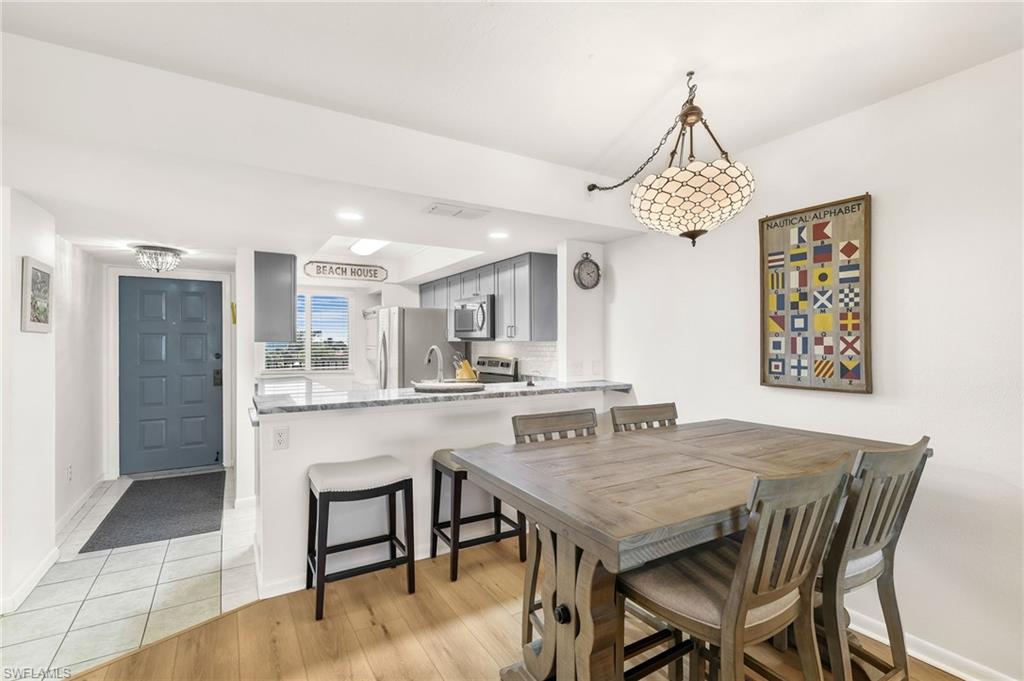 FAIRVIEW ISLES CONDO - Residential