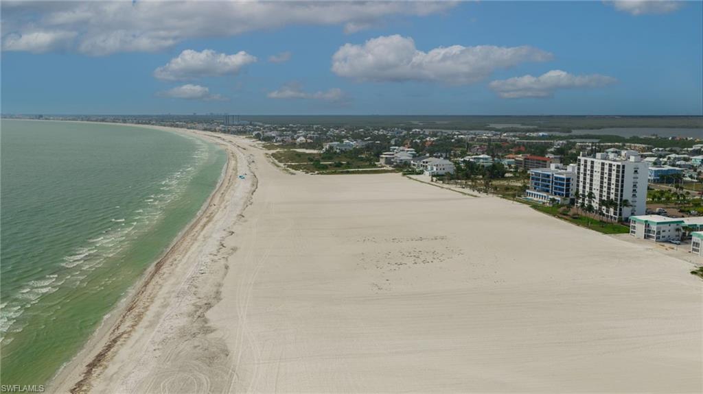 FAIRVIEW ISLES CONDO - Residential