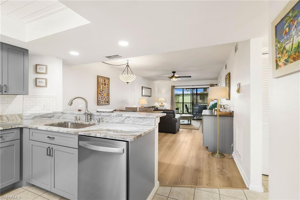 FAIRVIEW ISLES CONDO - Residential