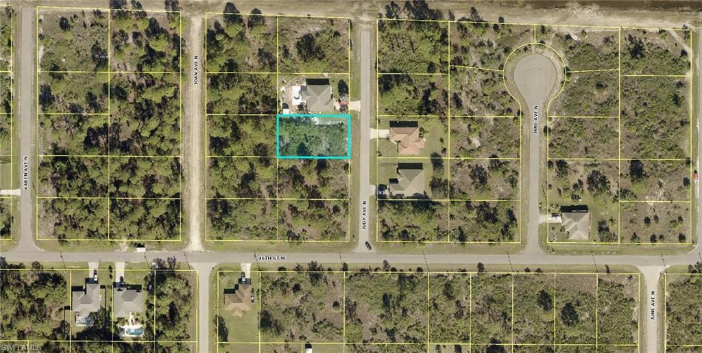 Great lot located on a quiet dead-end street. Great access to Sunshine Blvd and close proximity to shopping and resturants.