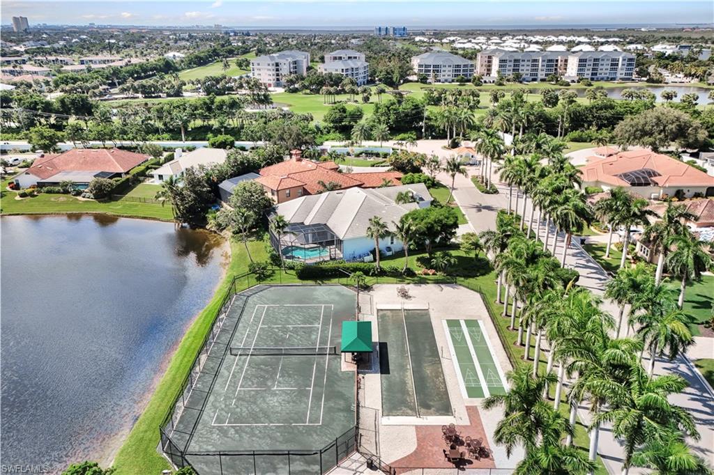 ST. CHARLES HARBOUR - Residential