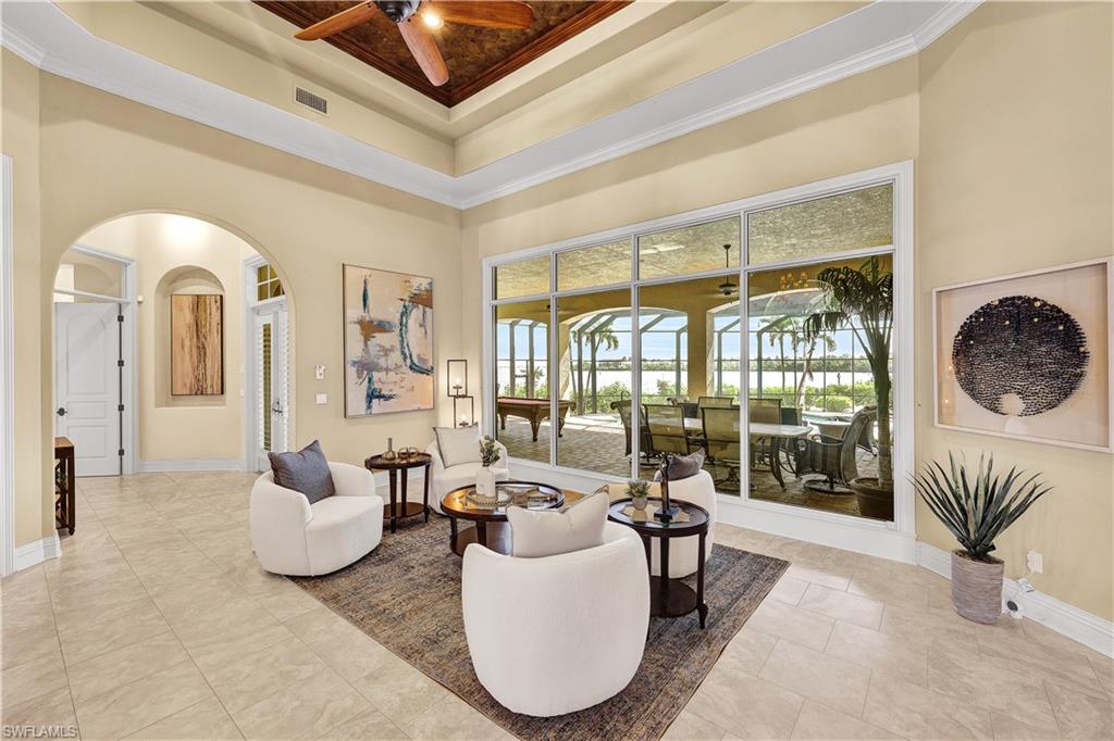 ST. CHARLES HARBOUR - Residential