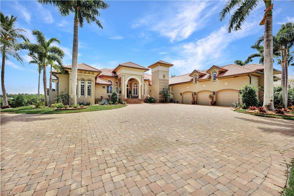 ST. CHARLES HARBOUR - Residential