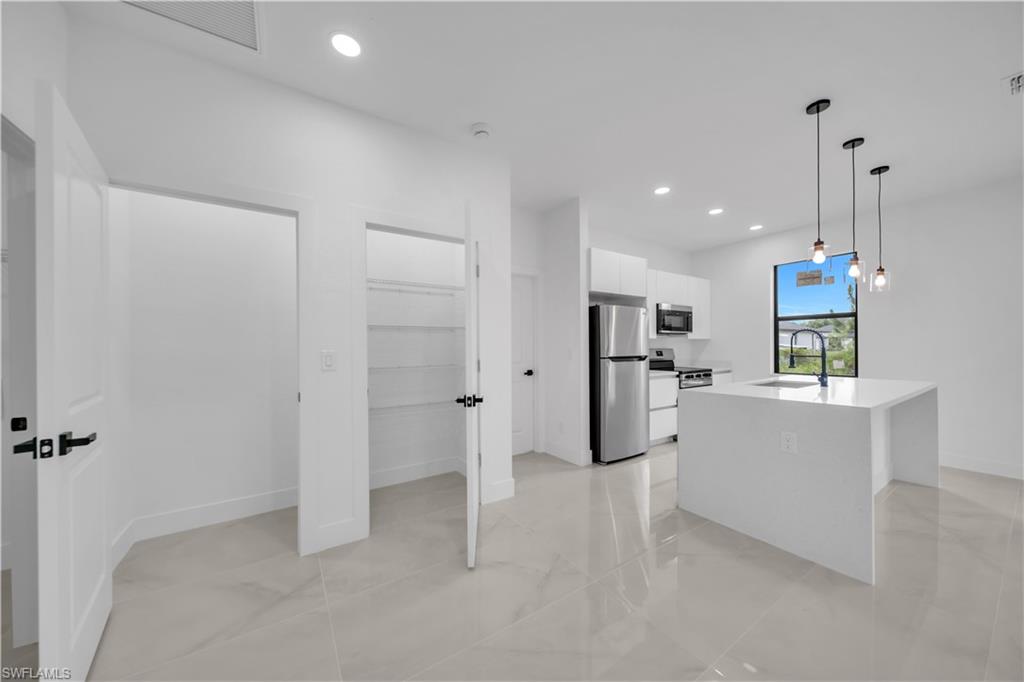 LEHIGH ACRES - Residential Lease