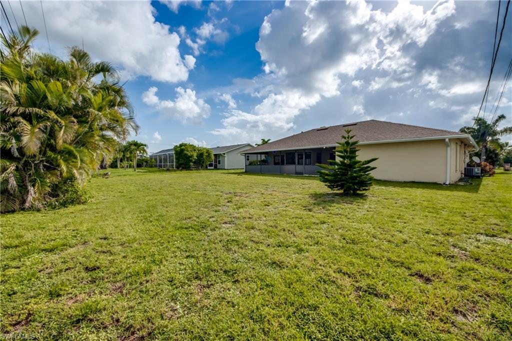 CAPE CORAL - Residential
