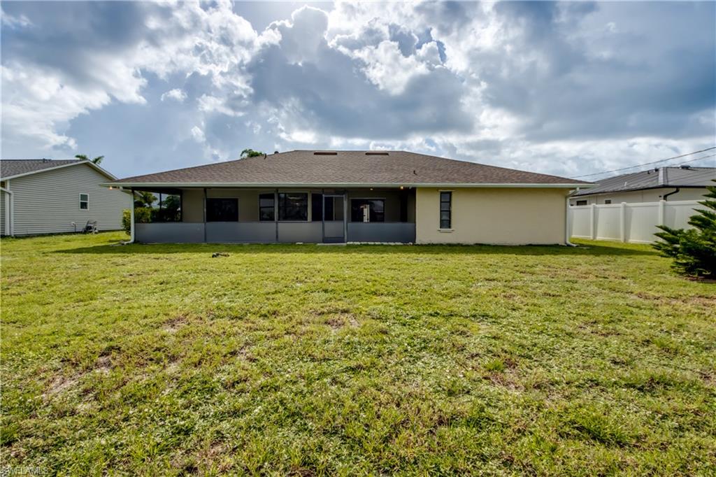 CAPE CORAL - Residential