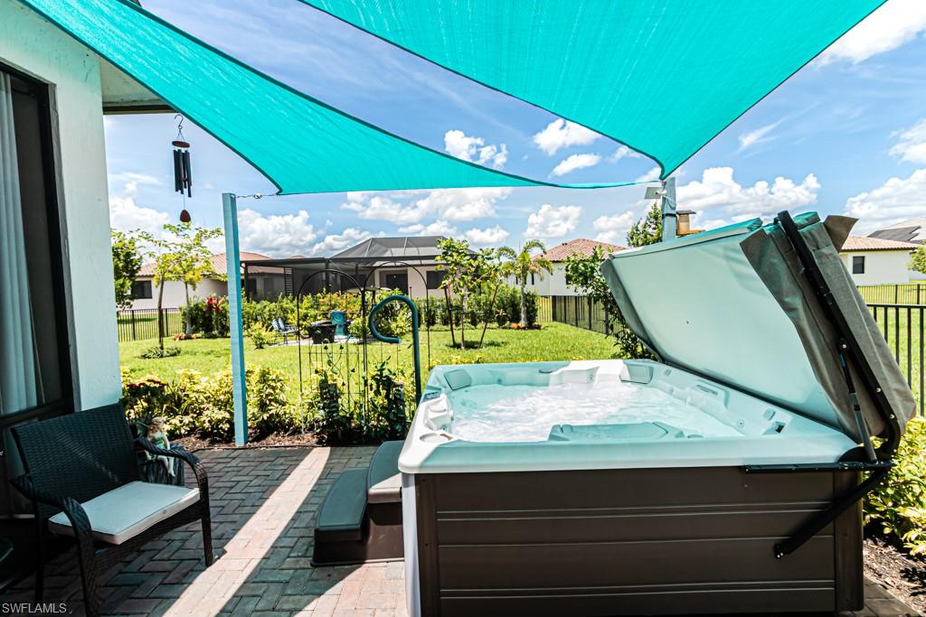 MAPLE RIDGE - Residential
