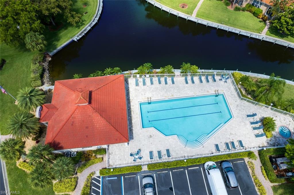 HARBOUR ISLE YACHT AND RACQUET CLUB CONDO - Residential