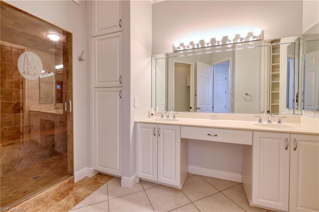 HARBOUR ISLE YACHT AND RACQUET CLUB CONDO - Residential