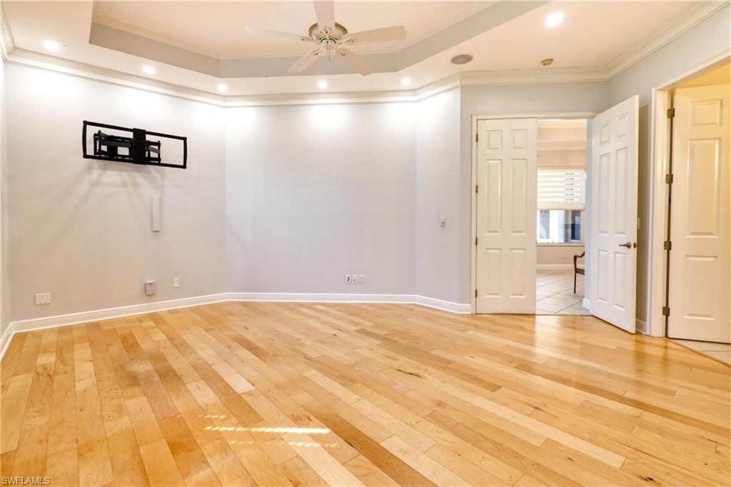 HARBOUR ISLE YACHT AND RACQUET CLUB CONDO - Residential