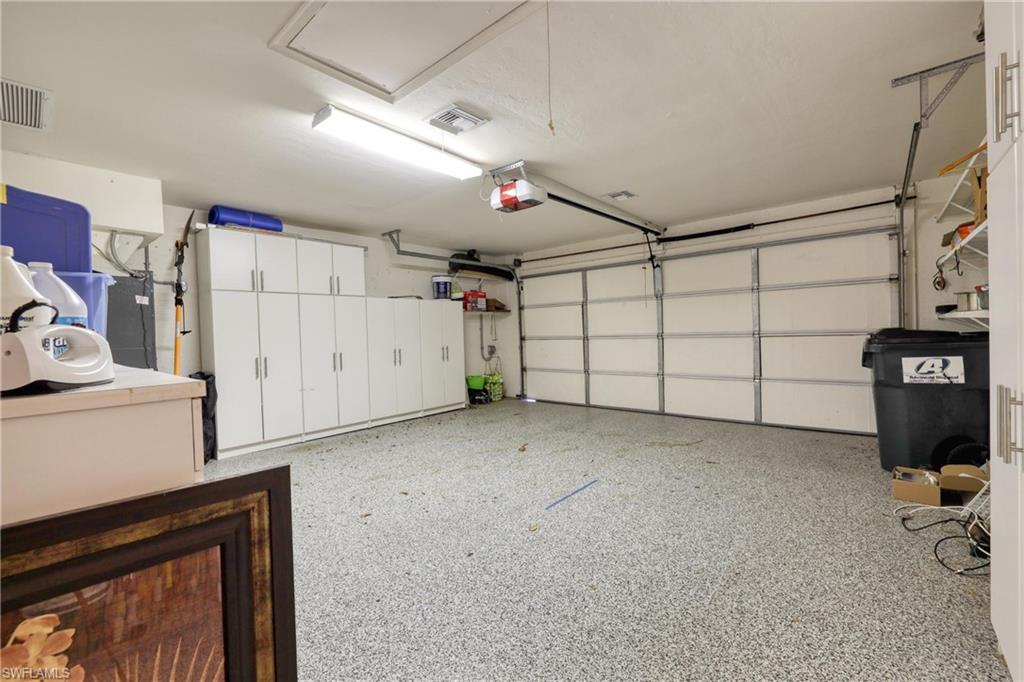 HARBOUR ISLE YACHT AND RACQUET CLUB CONDO - Residential