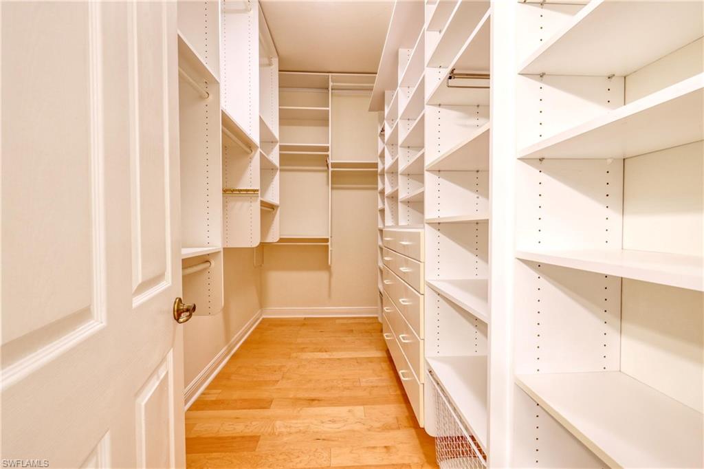 HARBOUR ISLE YACHT AND RACQUET CLUB CONDO - Residential