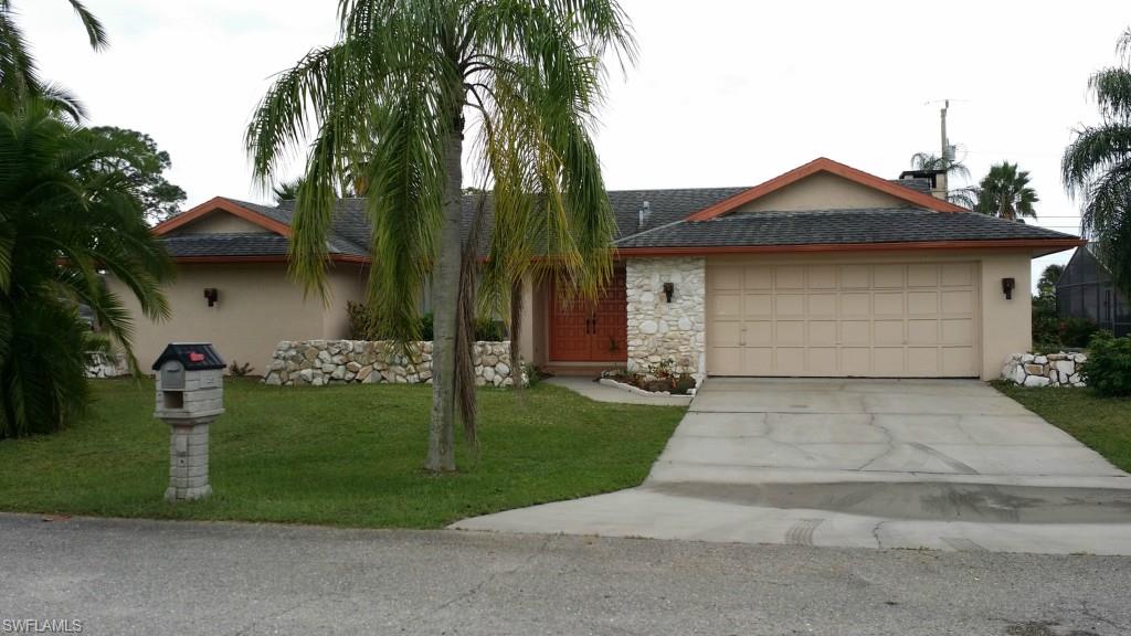 COUNTRY CLUB ESTATES - Residential