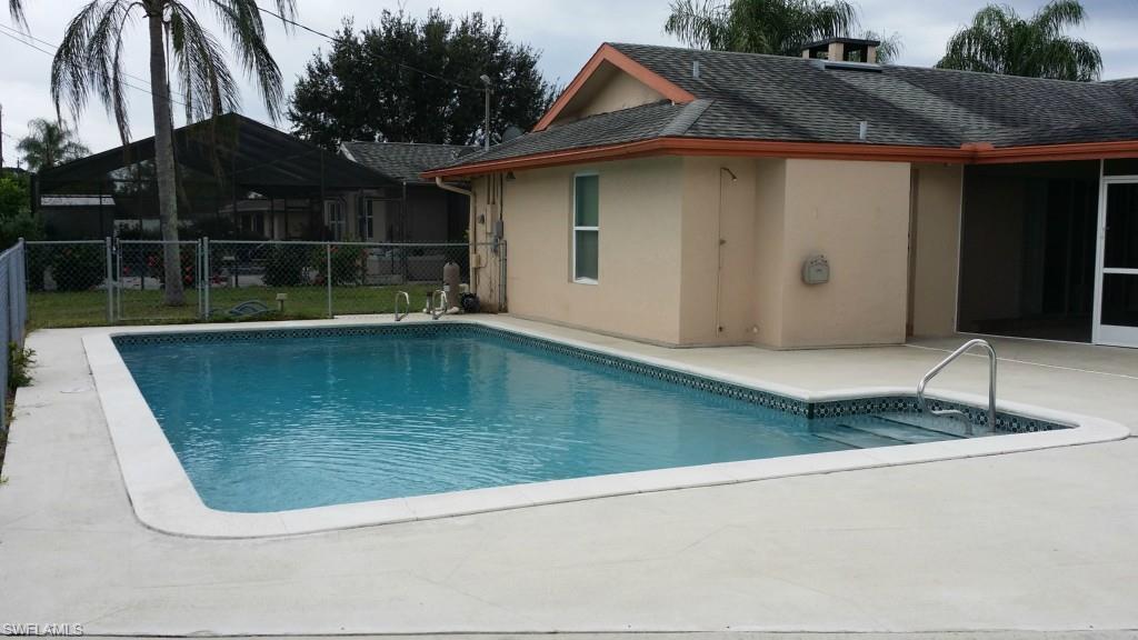 COUNTRY CLUB ESTATES - Residential