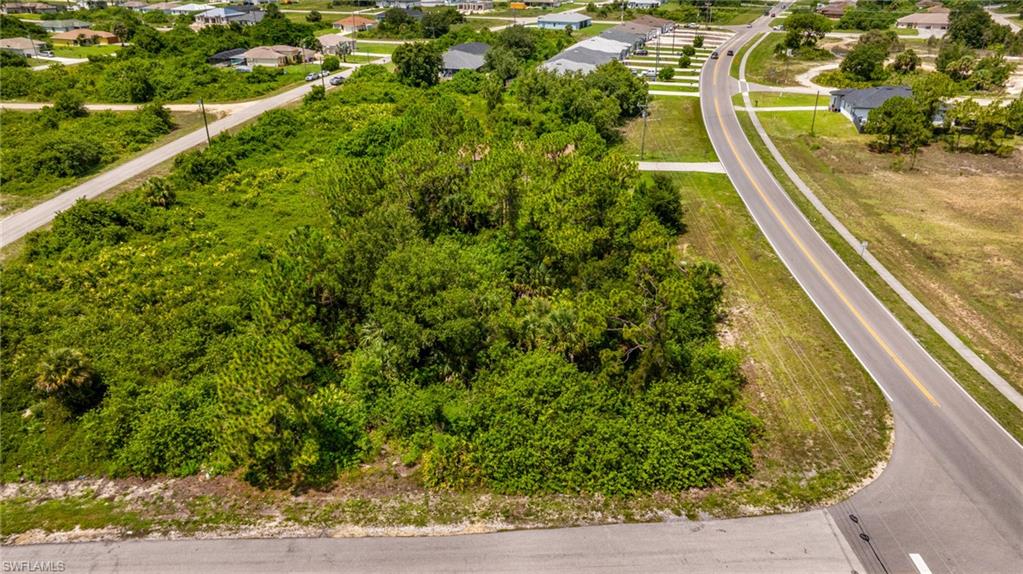 LEHIGH ACRES - Land