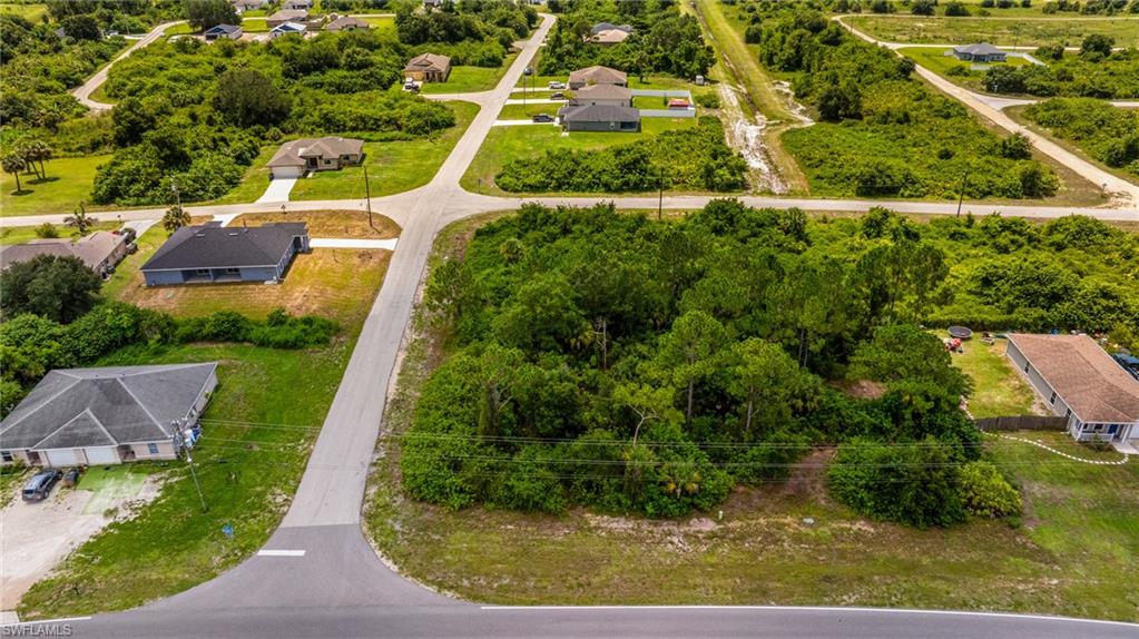 LEHIGH ACRES - Land