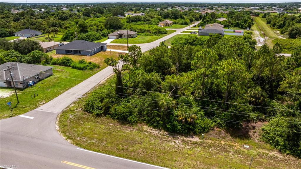 LEHIGH ACRES - Land