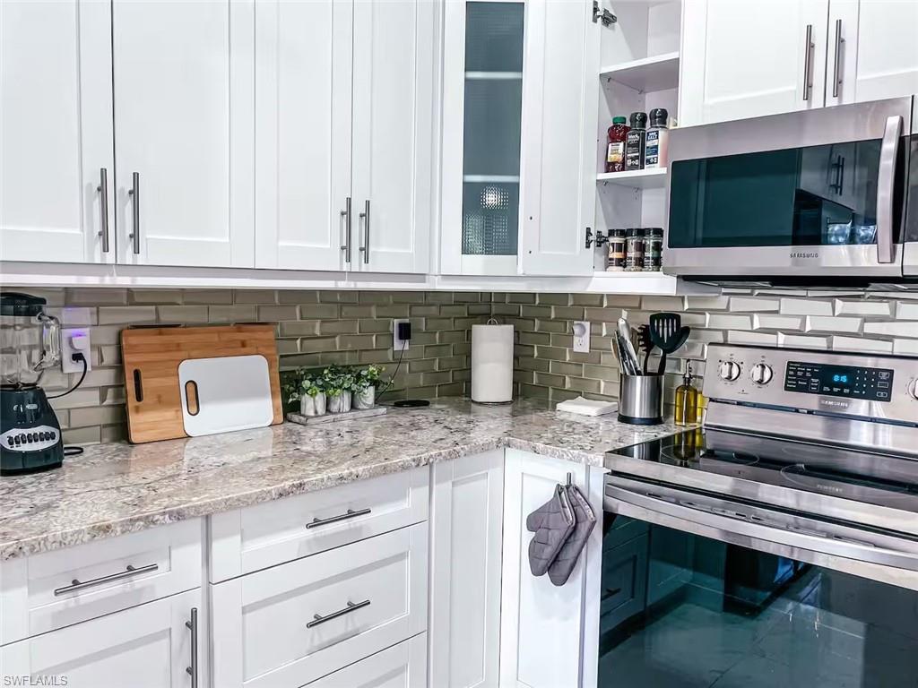 GOLDEN GATE PROF BLDG - Residential Lease