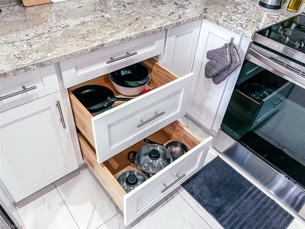 GOLDEN GATE PROF BLDG - Residential Lease