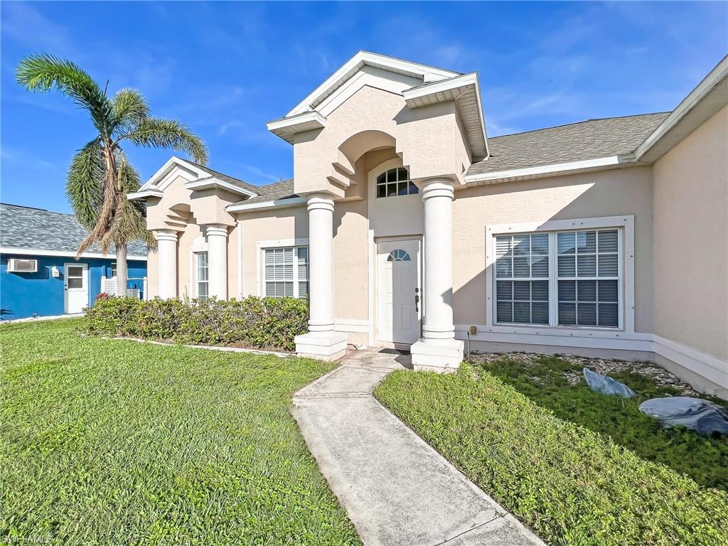 CAPE CORAL - Residential