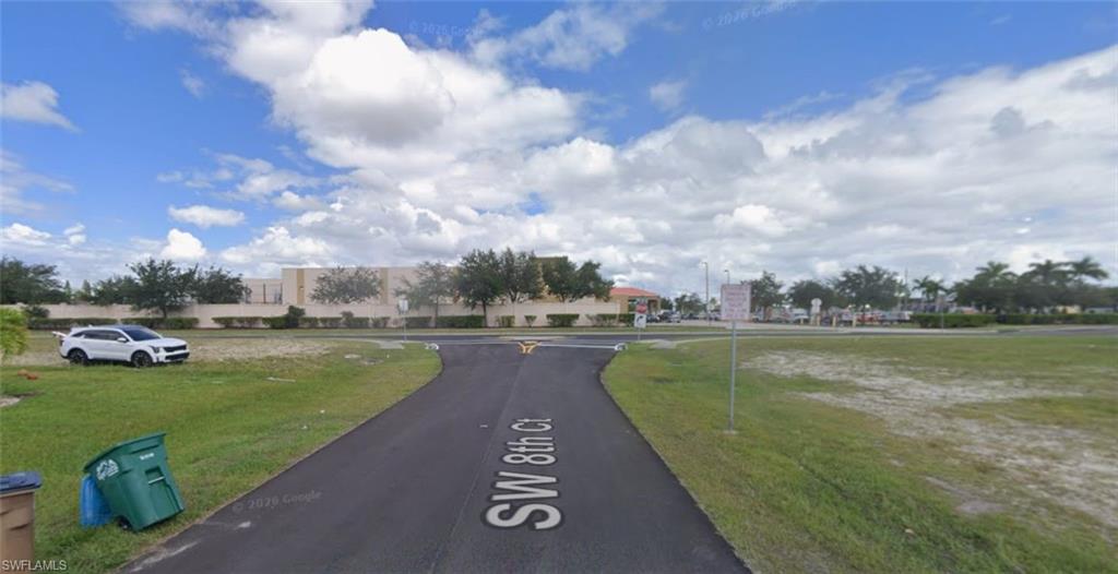 CAPE CORAL - Land