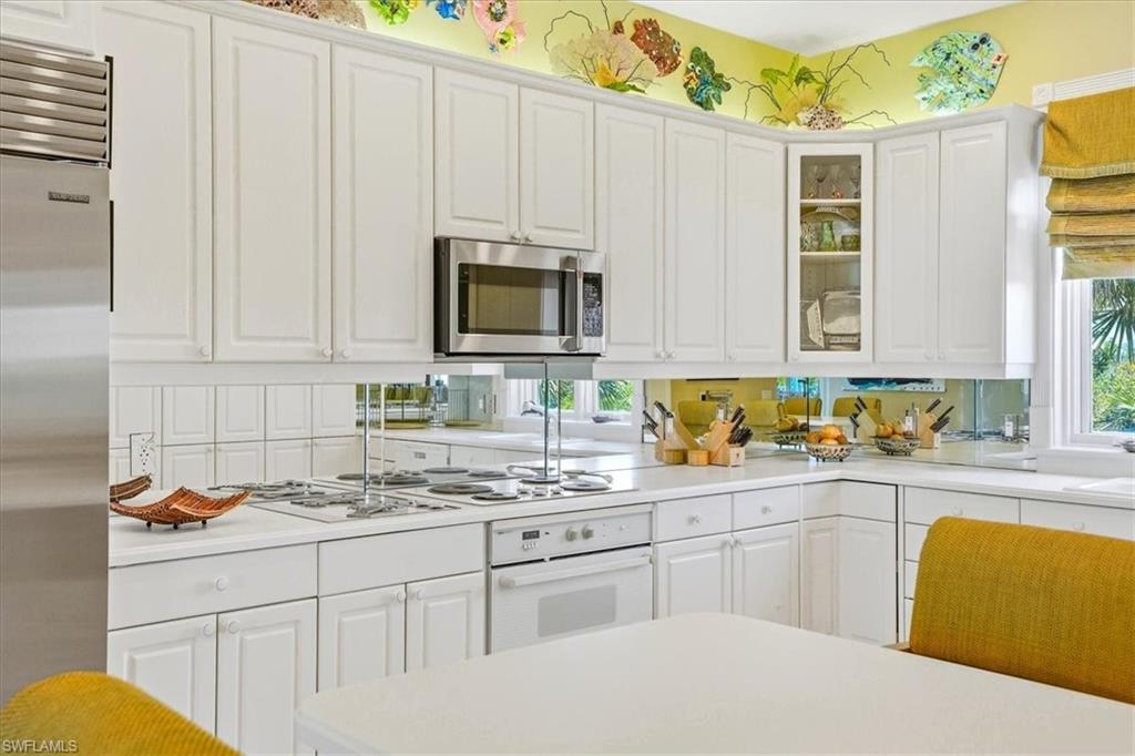 COTTAGES AT BAREFOOT - Residential