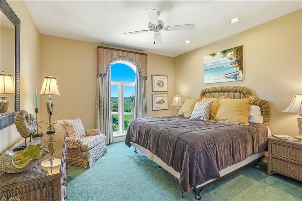 COTTAGES AT BAREFOOT - Residential