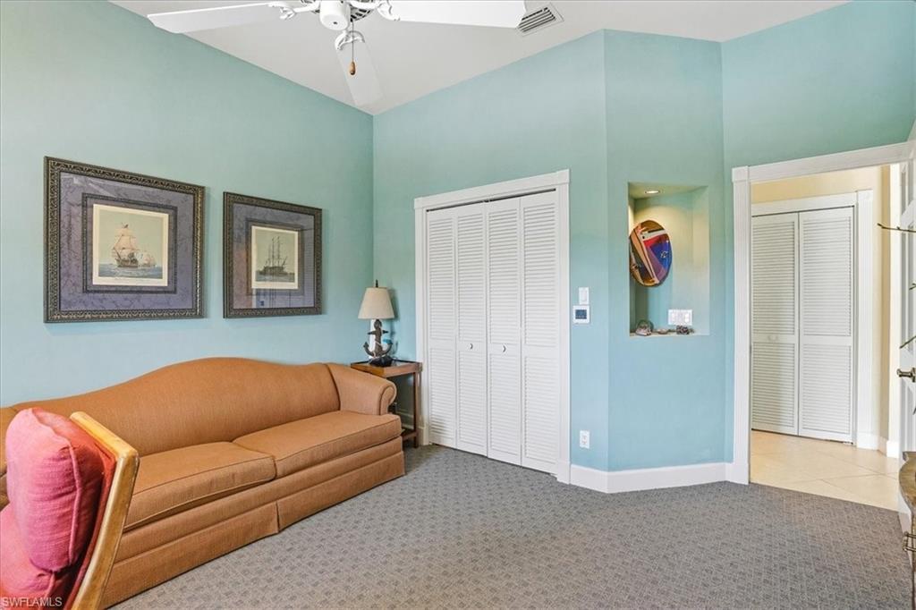COTTAGES AT BAREFOOT - Residential