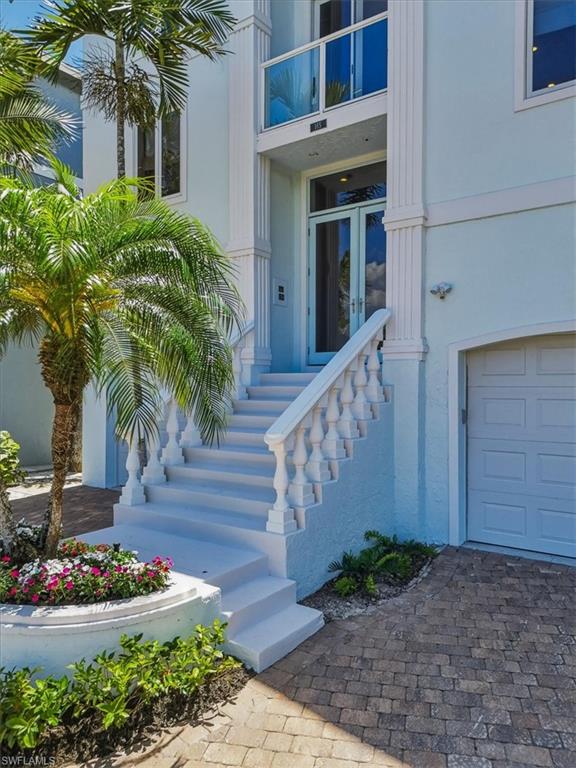 COTTAGES AT BAREFOOT - Residential