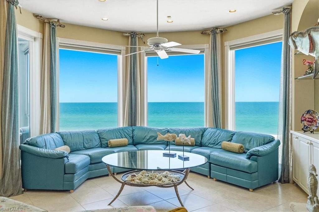 COTTAGES AT BAREFOOT - Residential