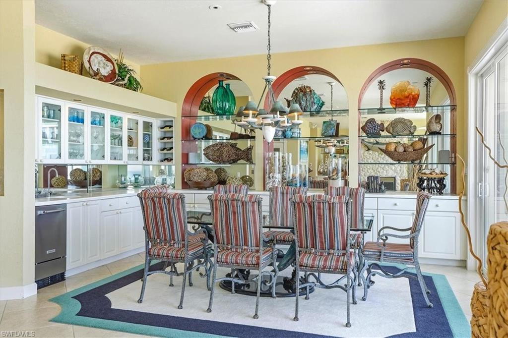COTTAGES AT BAREFOOT - Residential