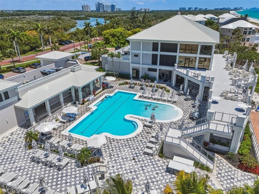 COTTAGES AT BAREFOOT - Residential