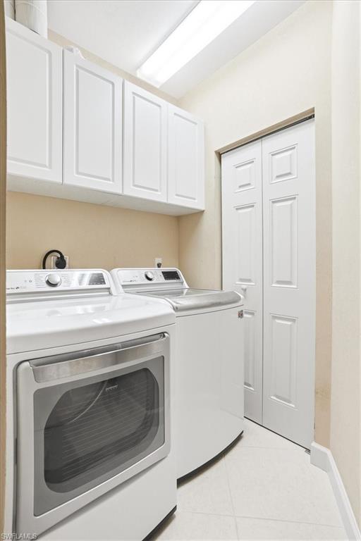 COTTAGES AT BAREFOOT - Residential