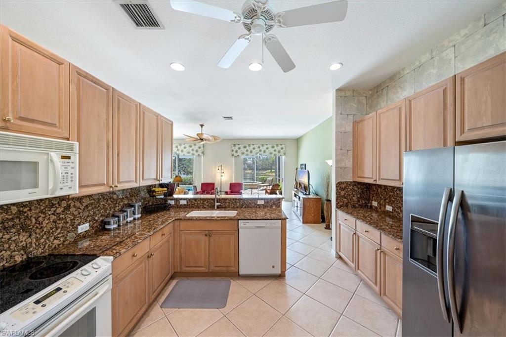 CASCADES AT ESTERO - Residential