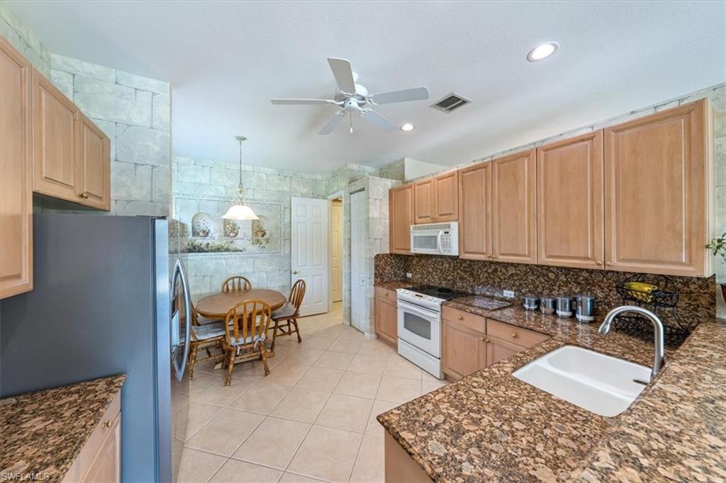 CASCADES AT ESTERO - Residential