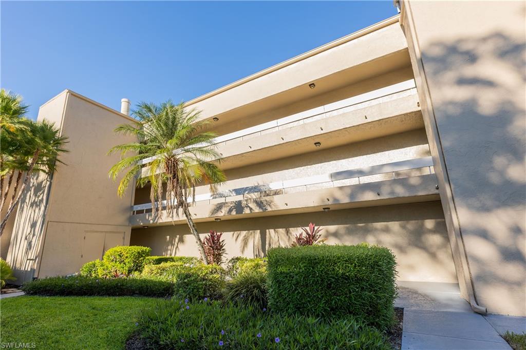 LAKEWOOD - Residential