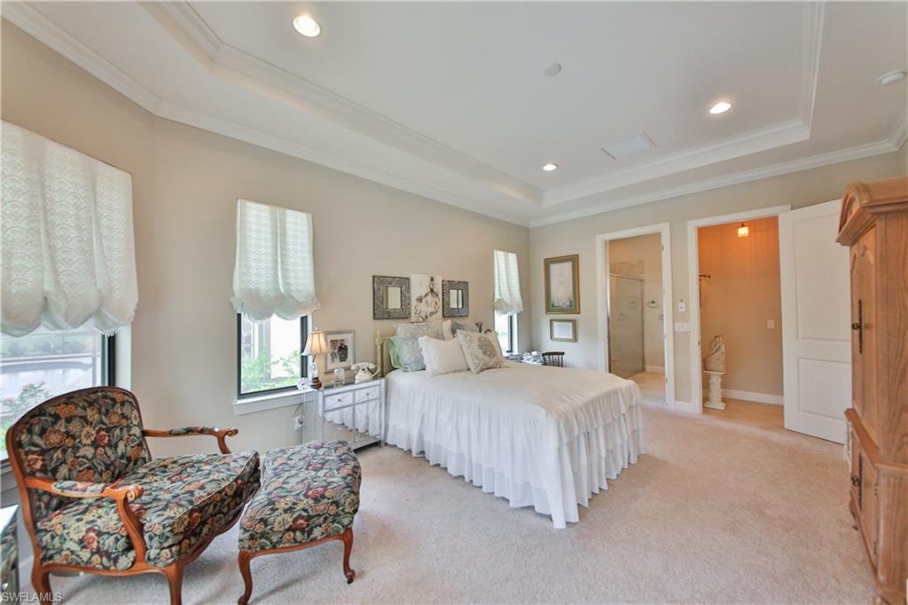 ESPLANADE - Residential