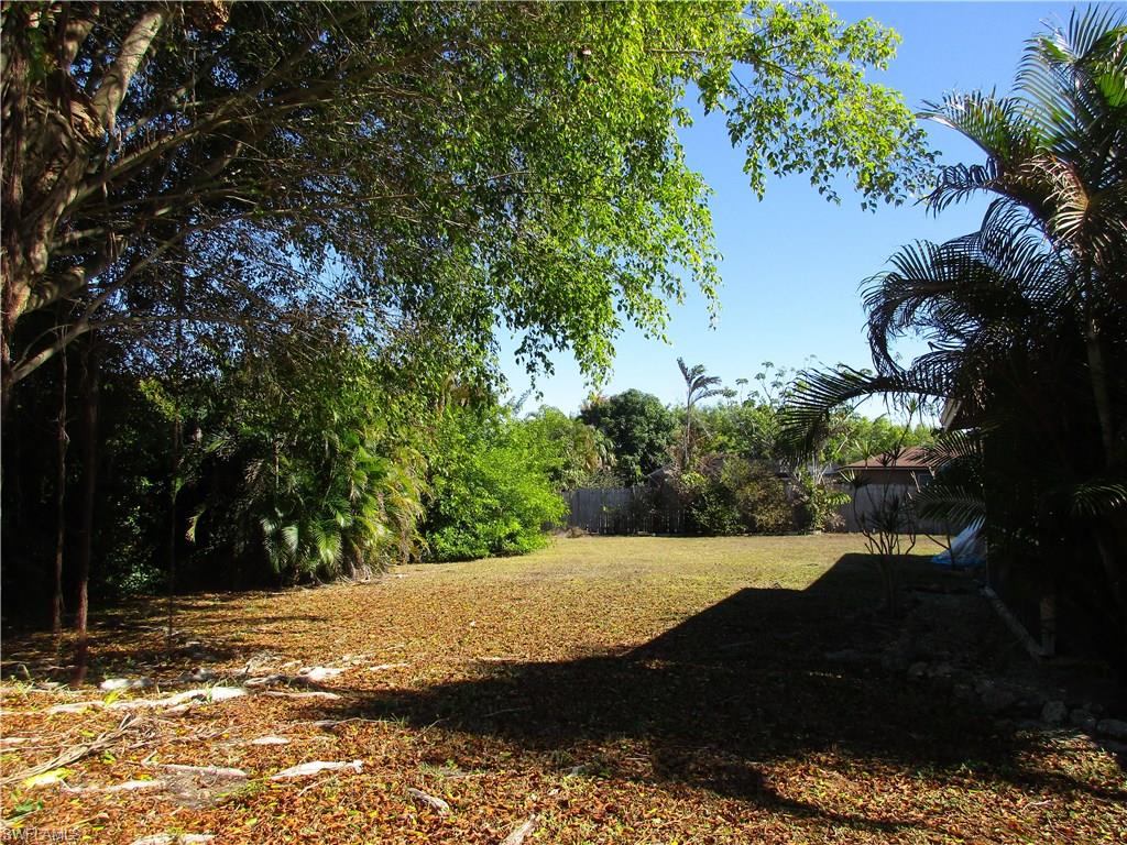MARCO BEACH - Residential