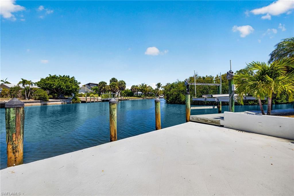 SANIBEL ESTATES - Residential
