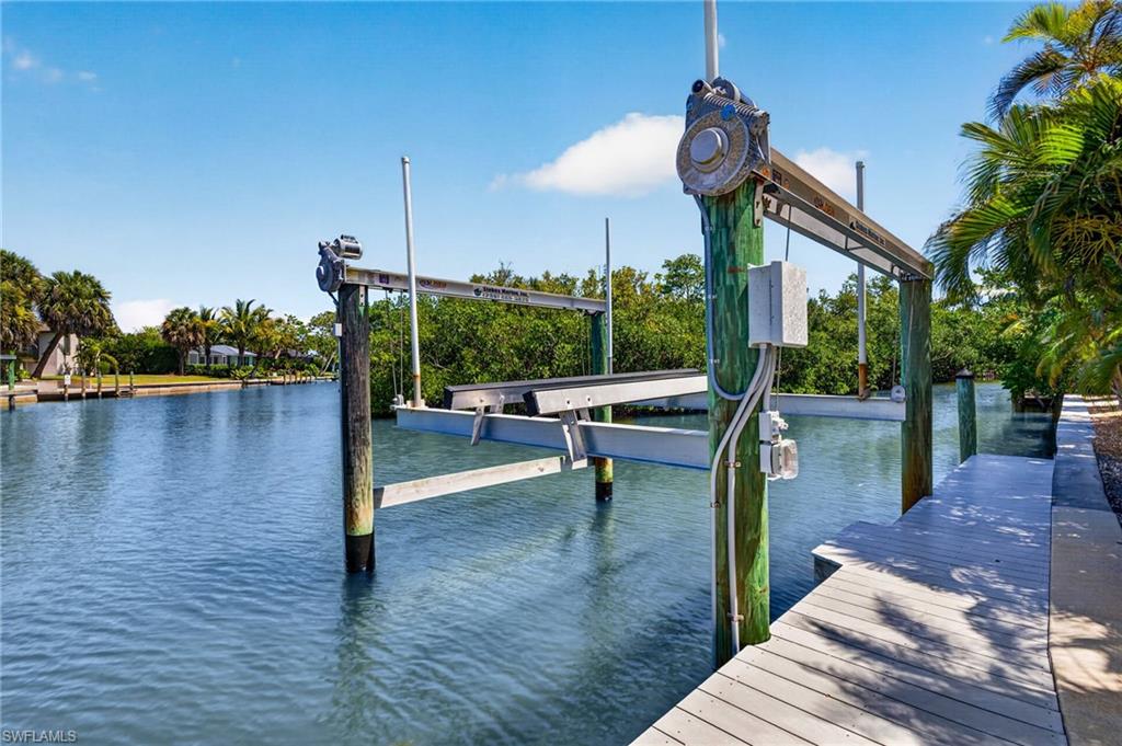 SANIBEL ESTATES - Residential