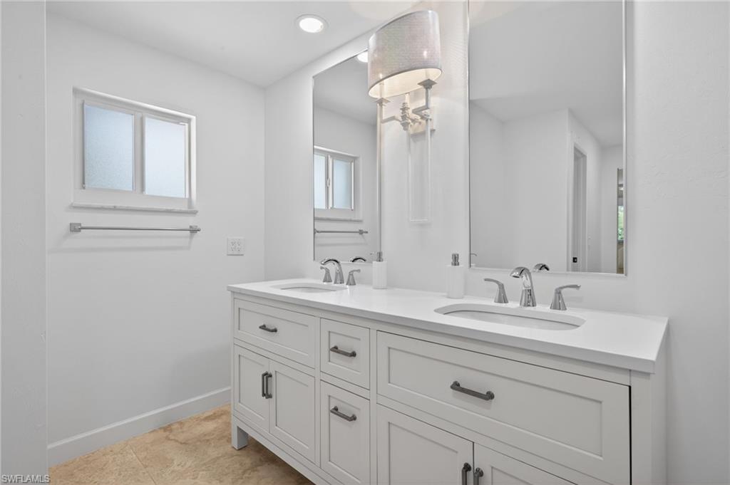 SANIBEL ESTATES - Residential